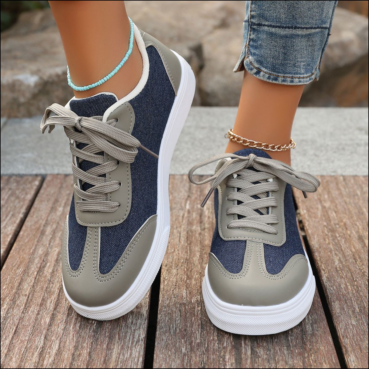 Round Toe Lace Up Sneakers
