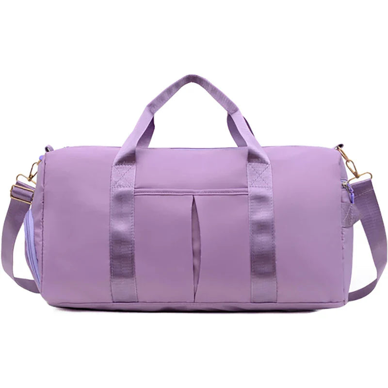 Travel gym bag in light purple