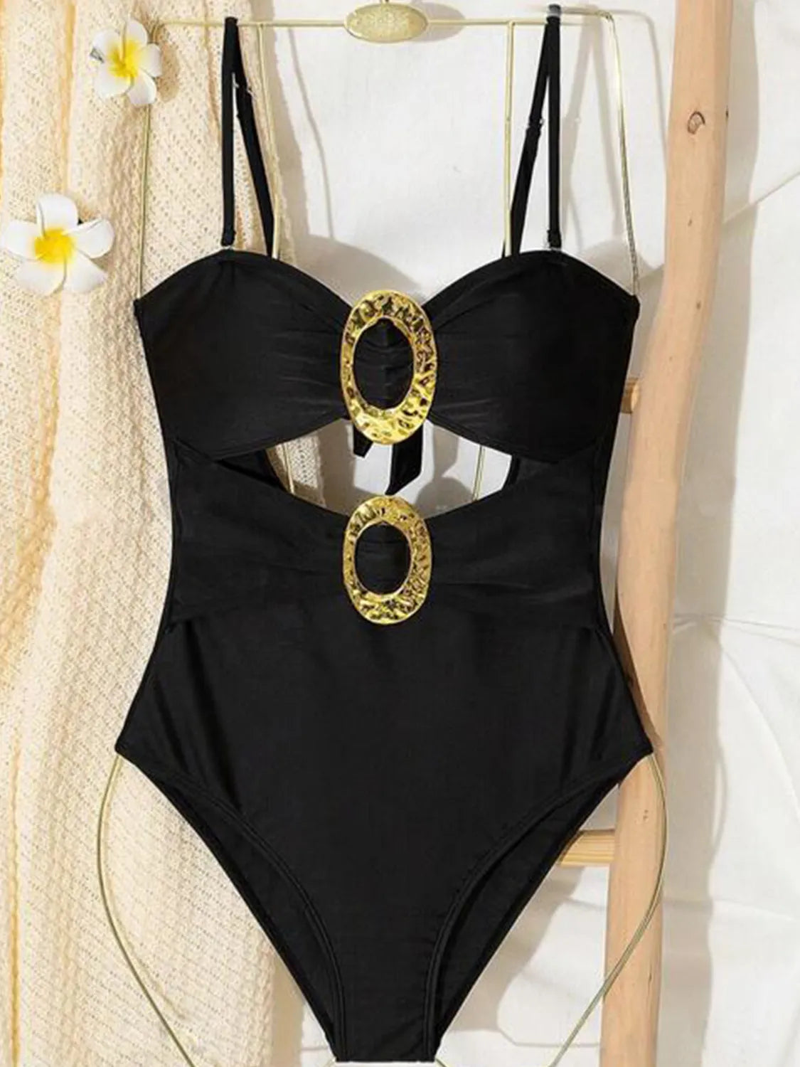 Sweetheart Neck One-Piece Swimwear