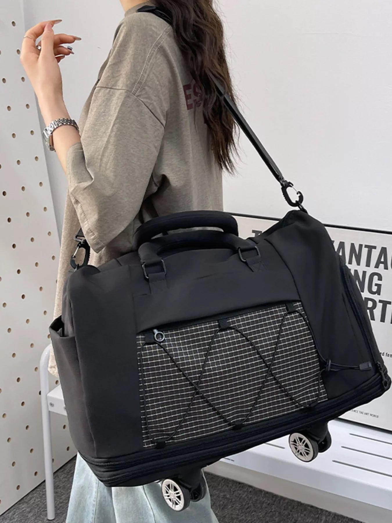Expandable Rolling Duffel Bag
