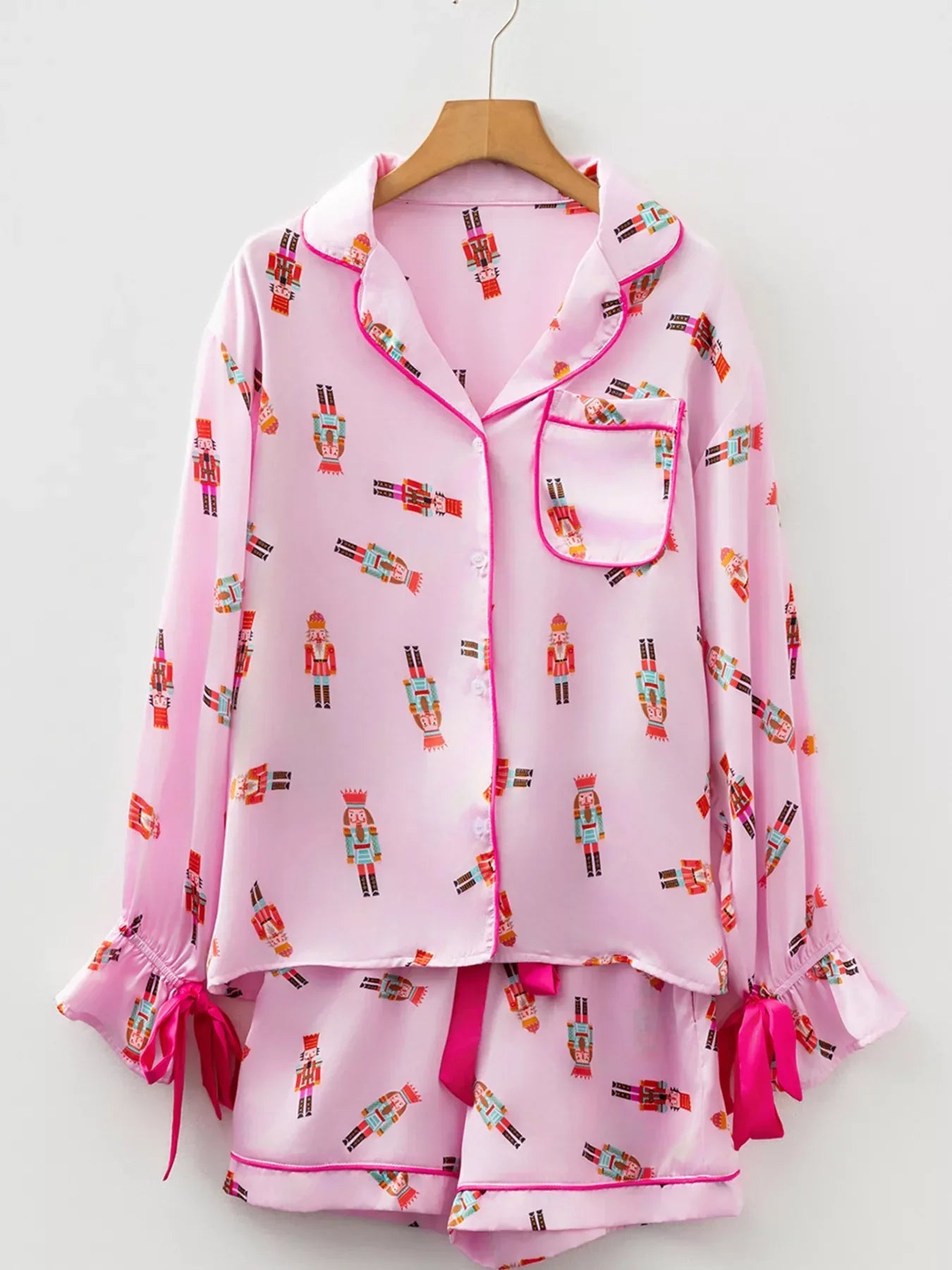 Nutcracker Print Contrast Trim Pajama Set