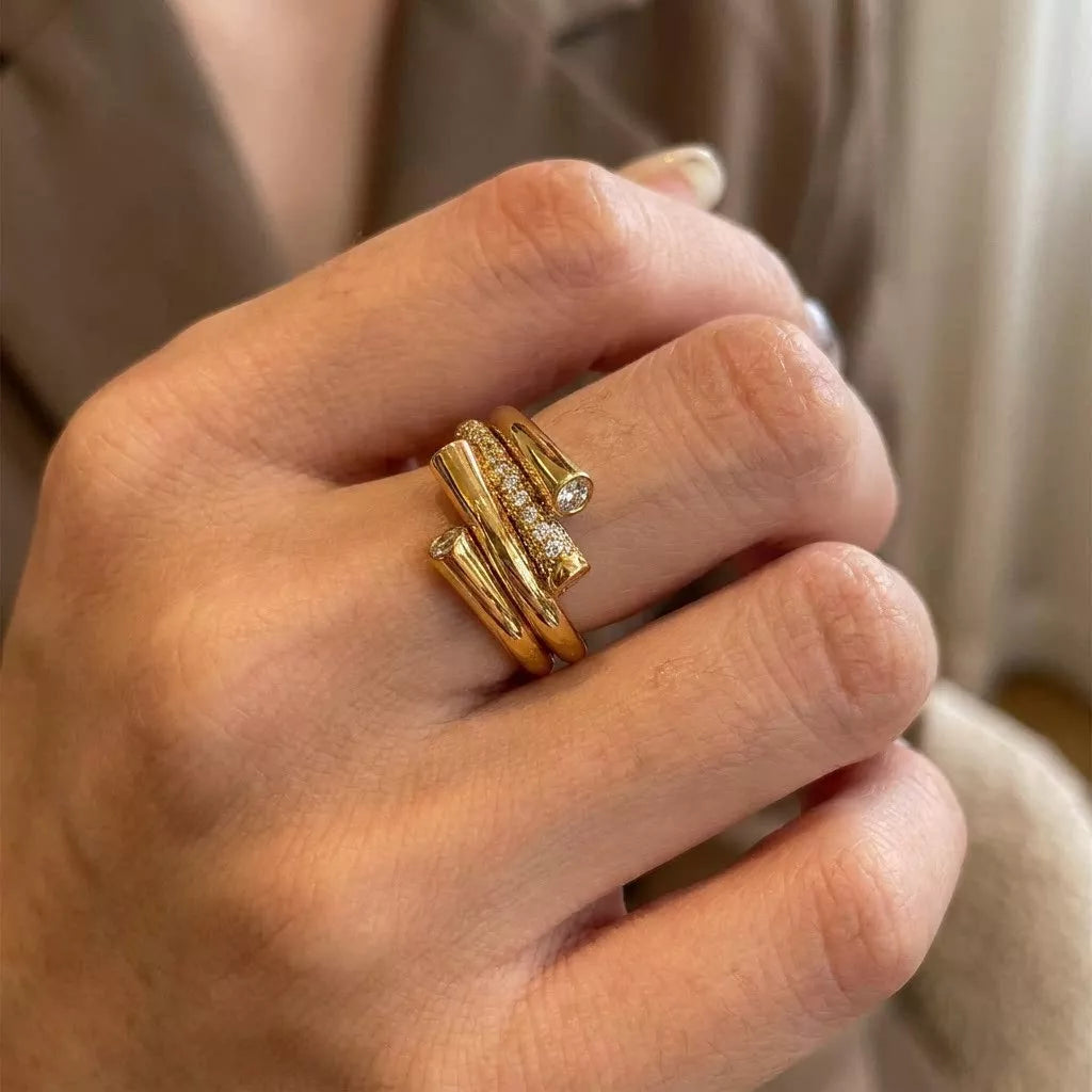 Zircon geometric ring, view 5