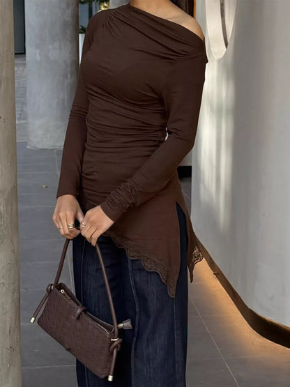 Asymmetrical One-Shoulder Ruched T-Shirt with Lace Trim