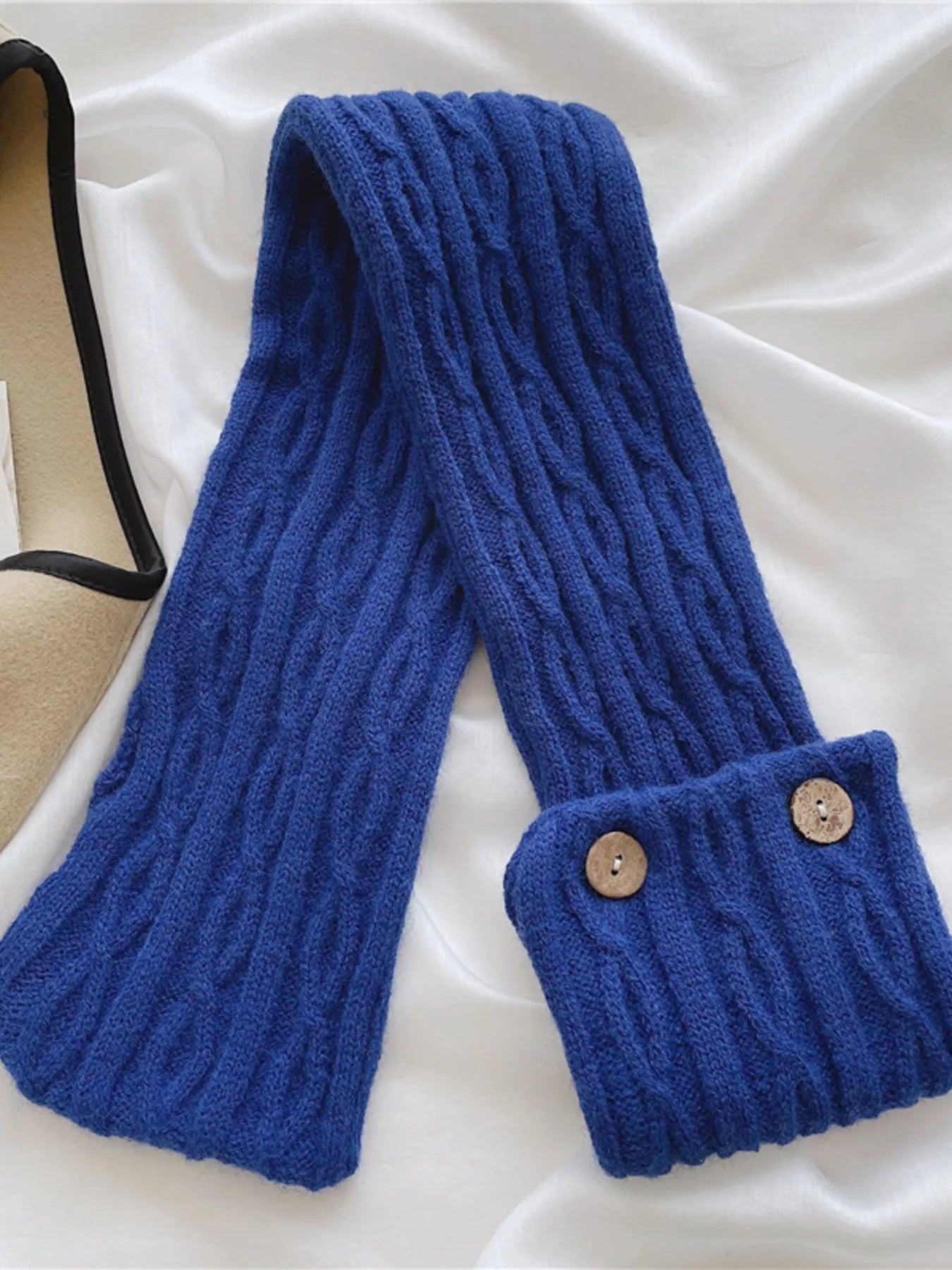 Button-Accent Knitted Winter Scarf