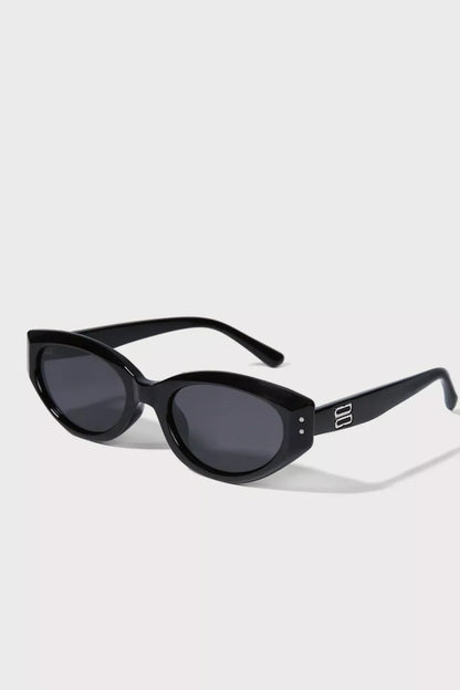 Black acetate oval sunglasses, view 3