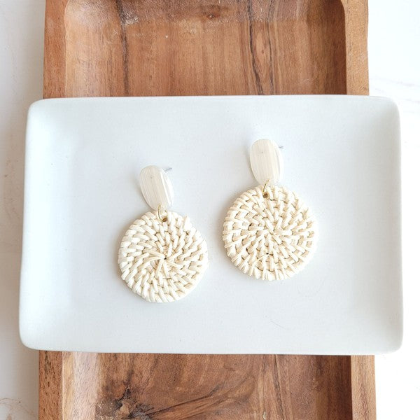 Light Rattan Seashell Dominica Earrings