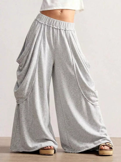 Oversized Wide-Leg Cargo Pants