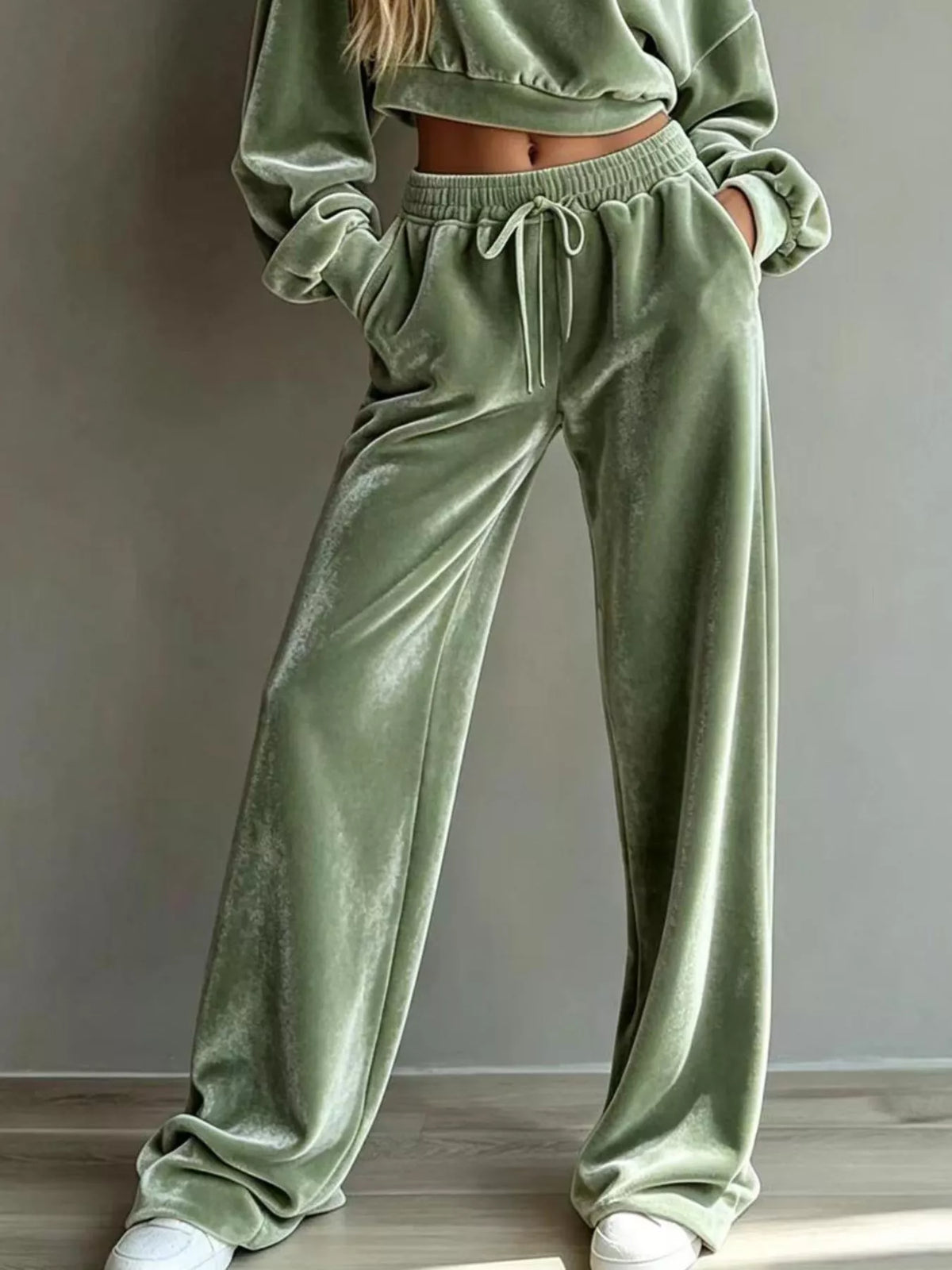 Plus size cropped sweatshirt set, view 12
