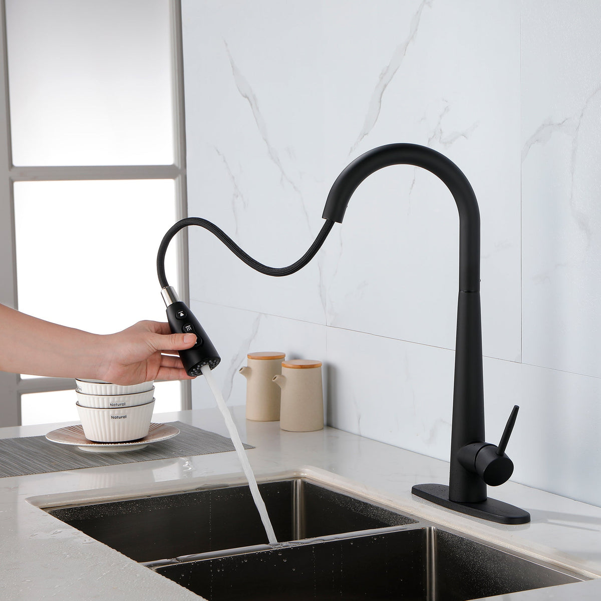 Kitchen Faucets with Pull Down Sprayer