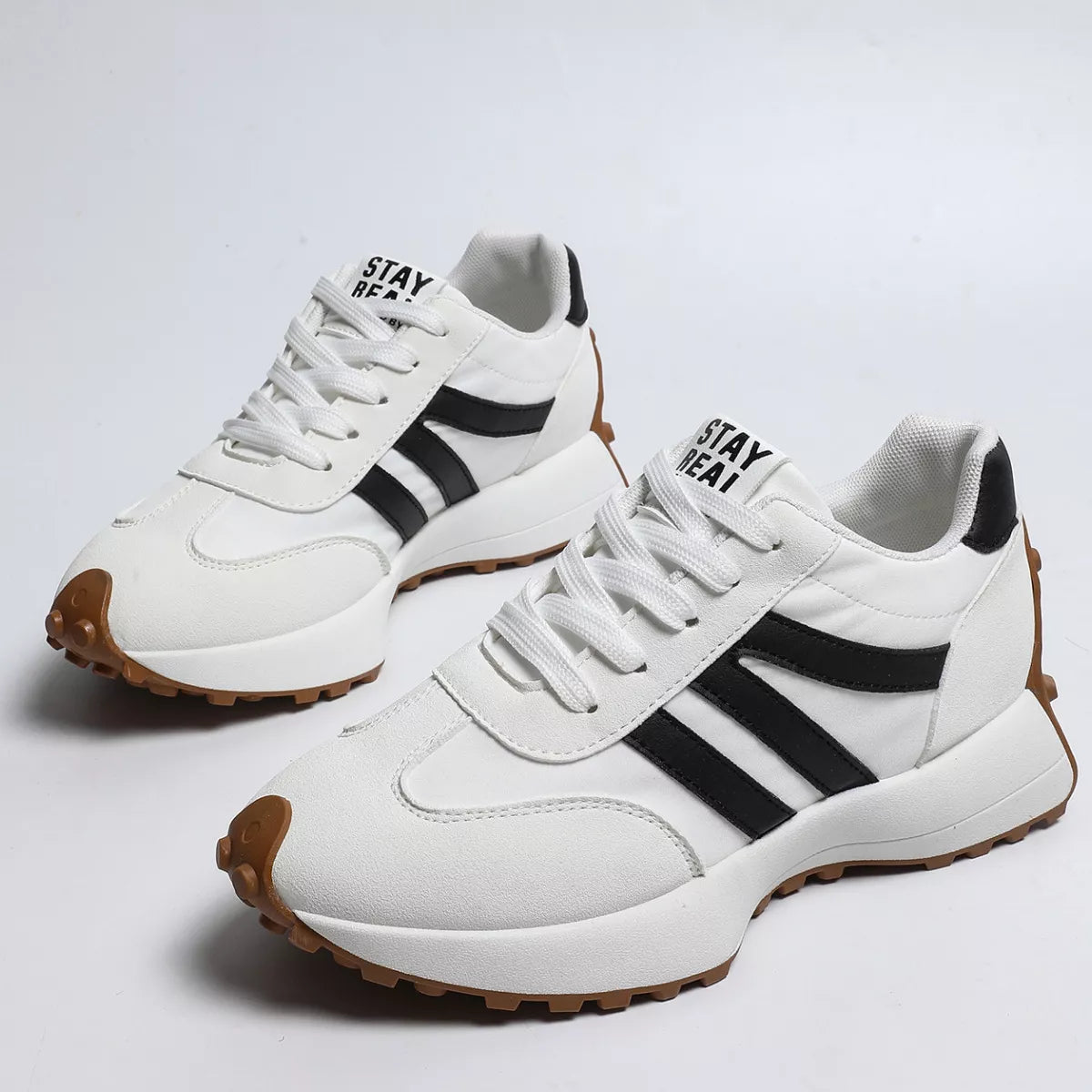Round Toe Lace Up Sneakers