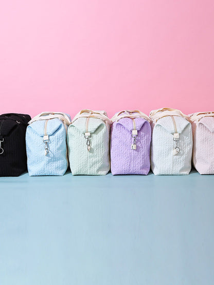Textured Oxford cloth weekender bag, 18 inch, 6 colors