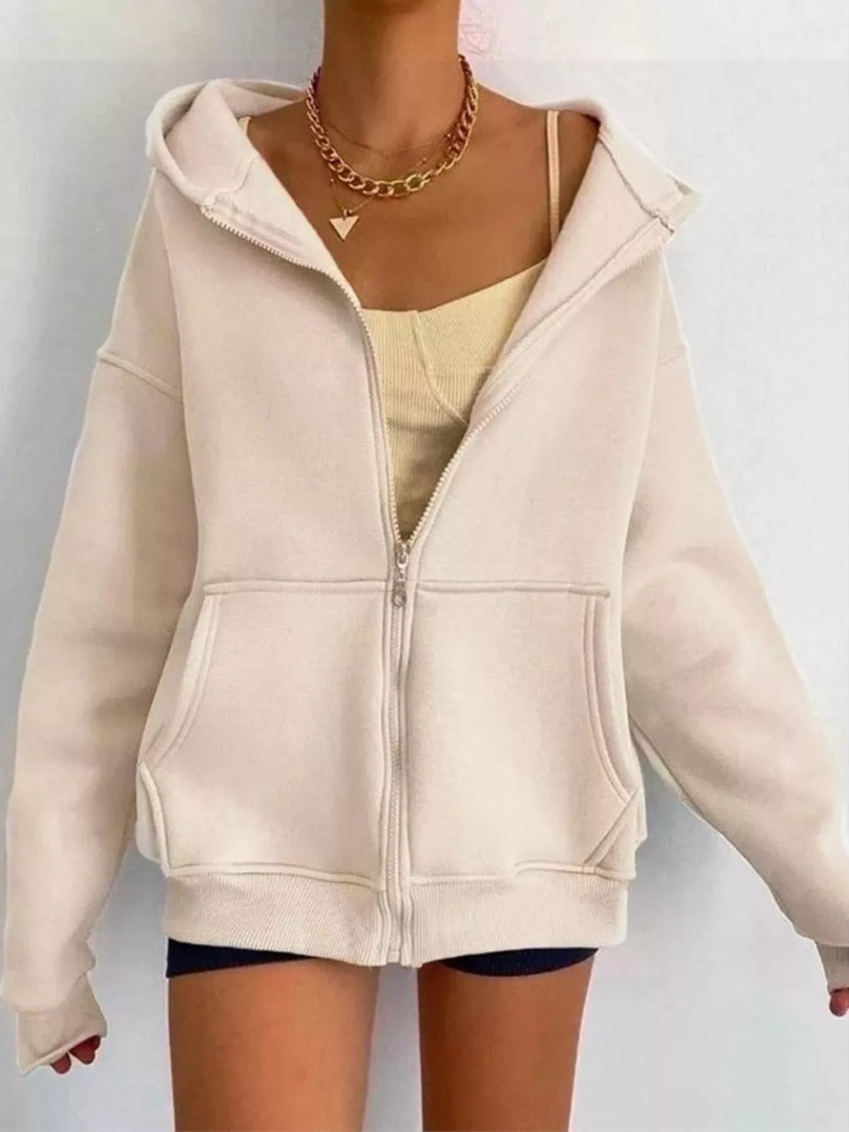 Curvy Women's Oversized Zip-Up Hoodie with Pockets