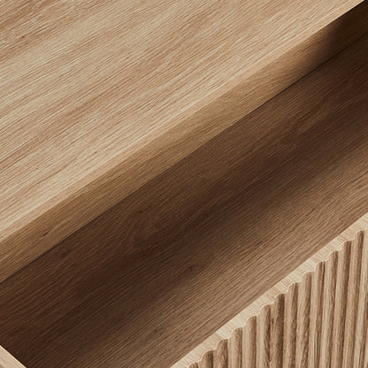 Handleless 6-Drawer Dresser with Grille