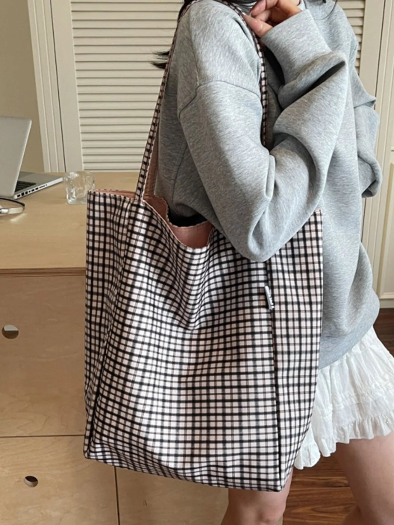 Plaid Pattern Tote Bag