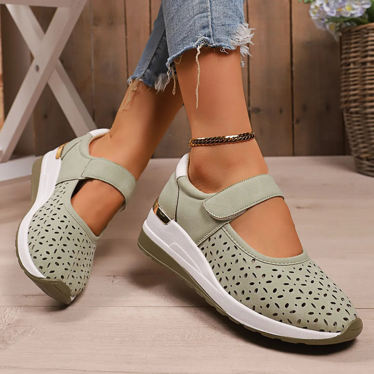 Round Toe Wedge Sneakers