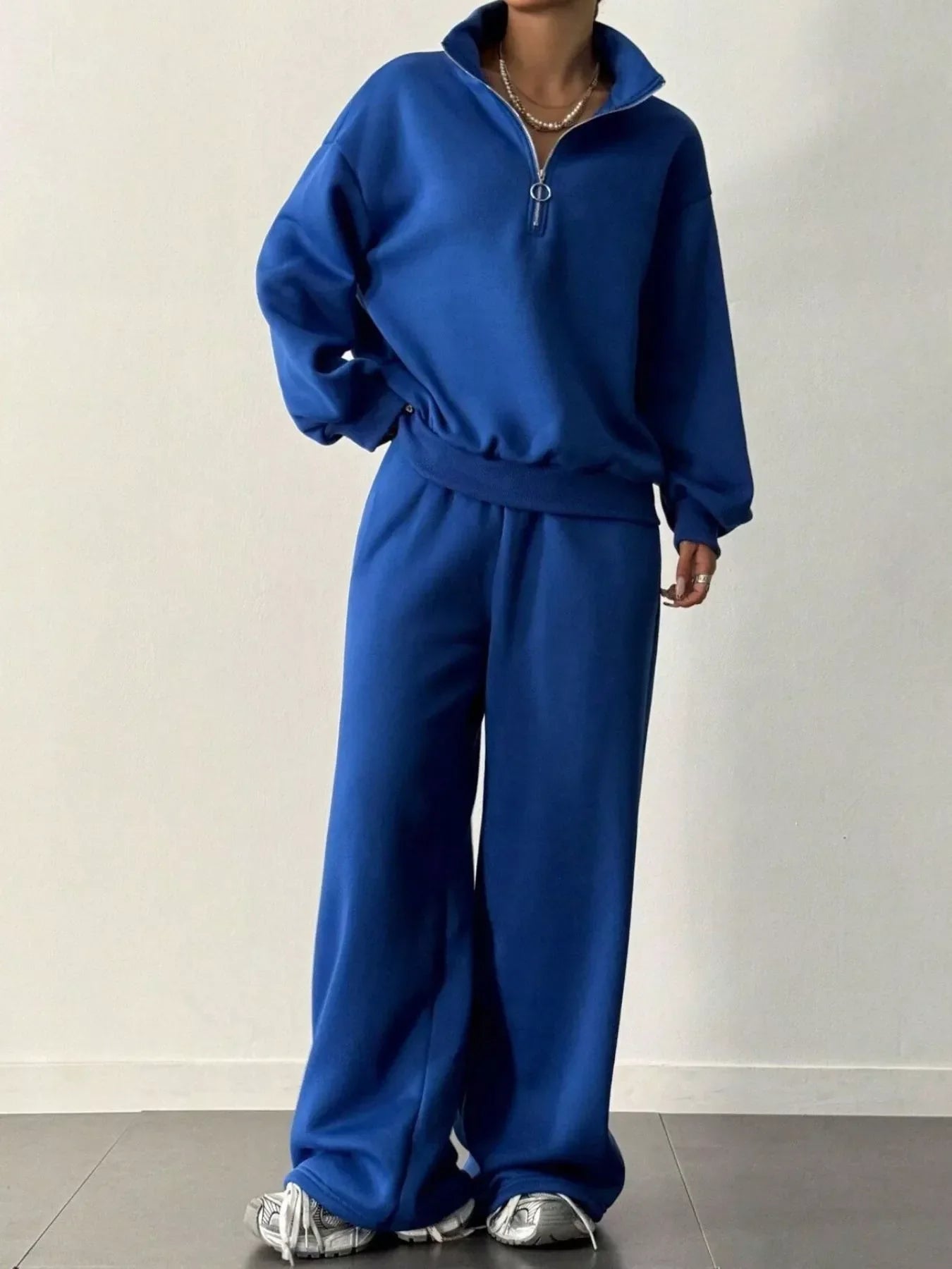 Sweatshirt and Pants Set