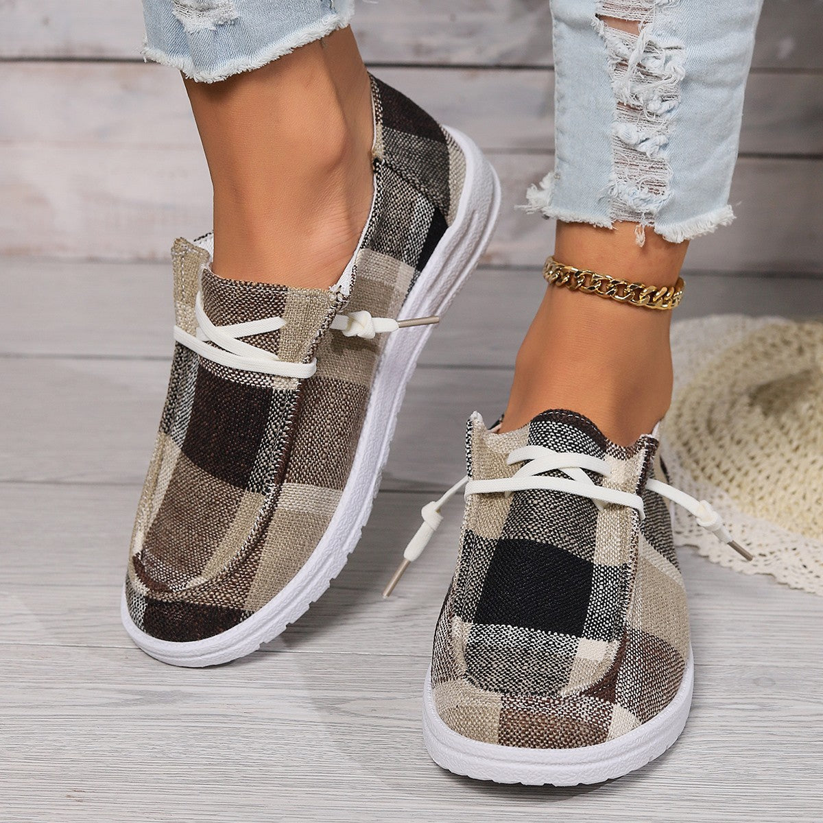 Plaid Round Toe Flat Slip-Ons