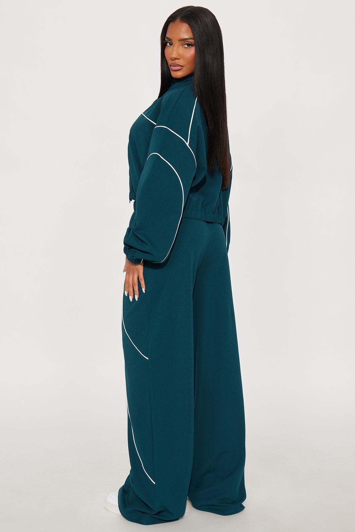 Wide Leg Line Stand Up Collar Set