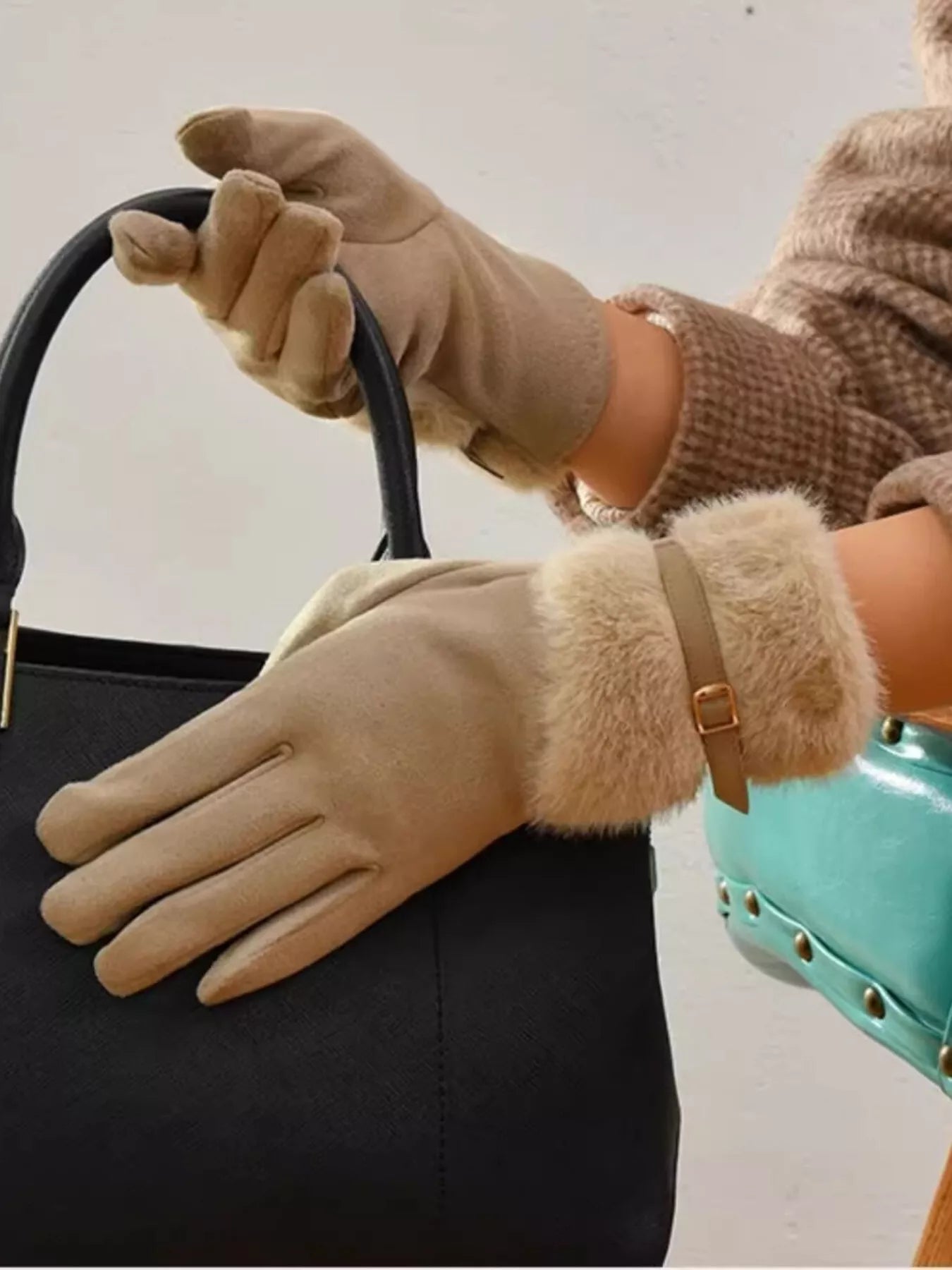 Faux Fur Cuff Gloves