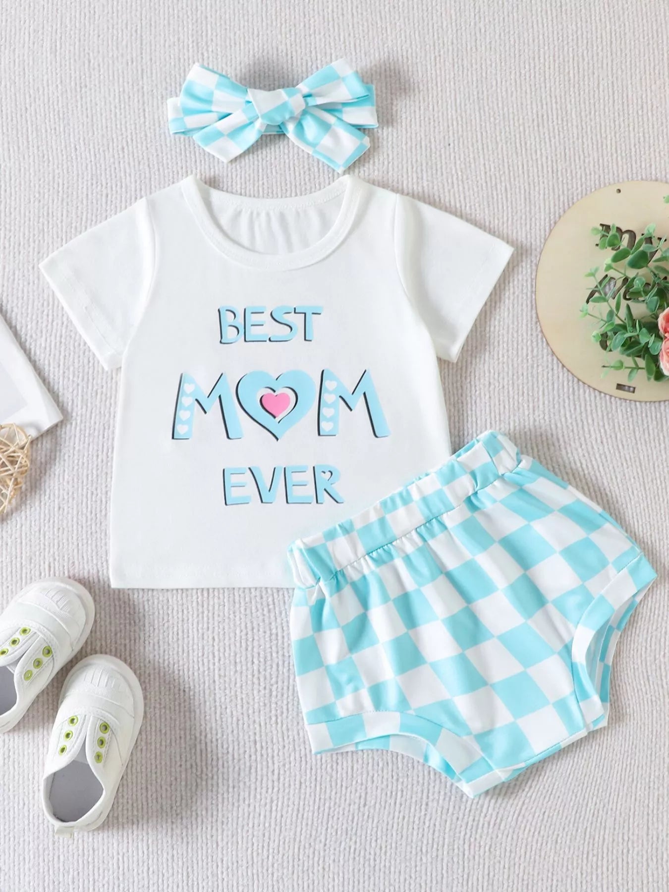 Children's Mama Graphic Tee and Leopard Shorts Set with Headband