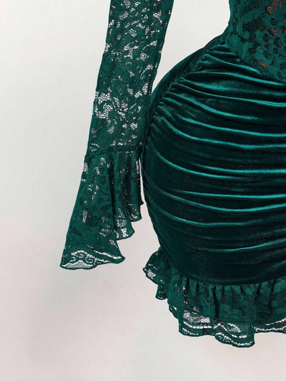 V-Neck Hip-Hugging Short Dress