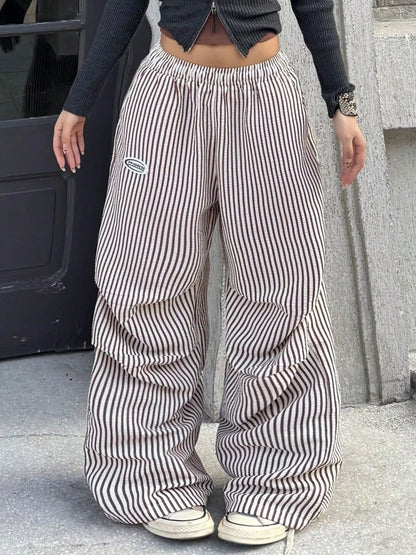 Wide-leg cargo pants, view 7