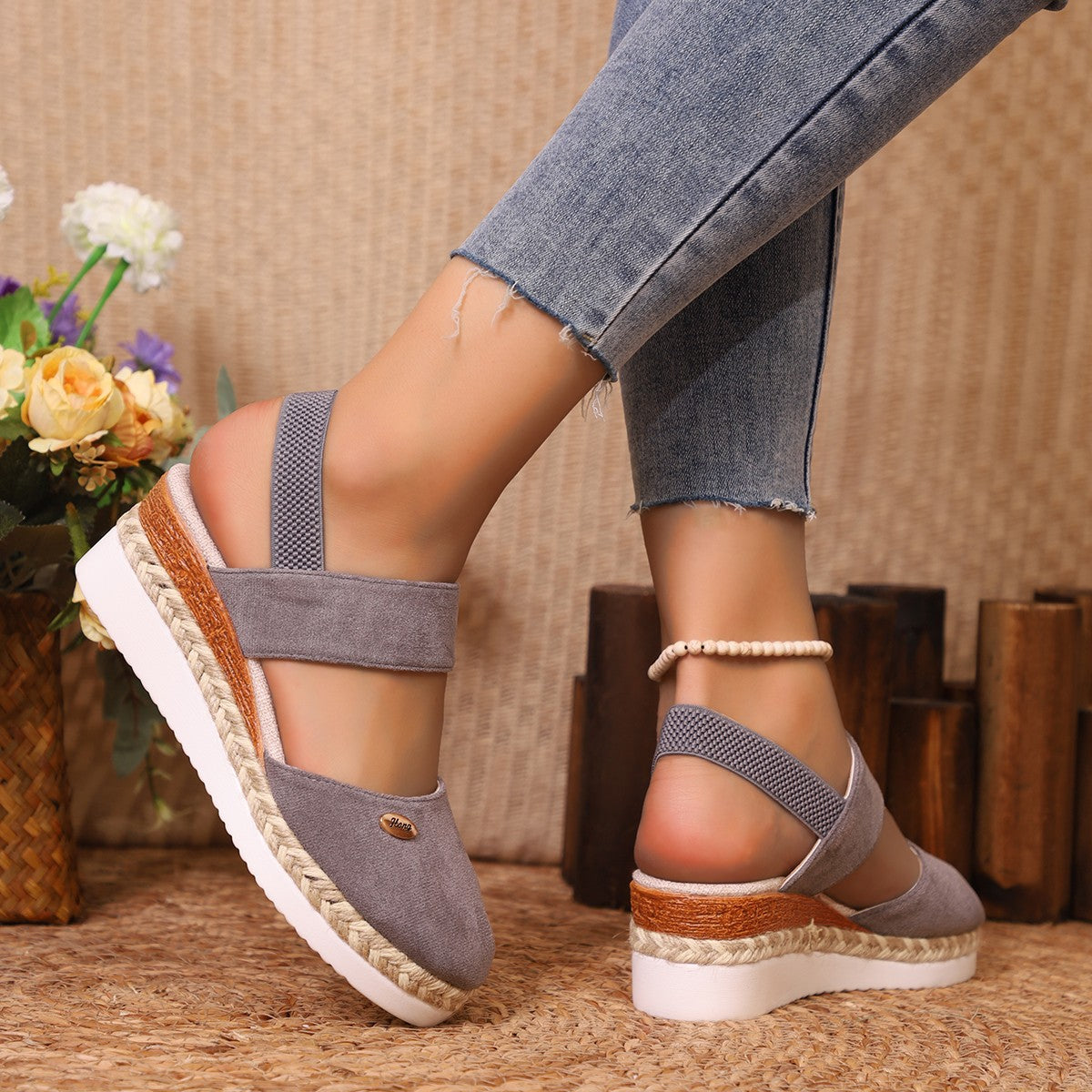 Round Toe Wedge Sandals