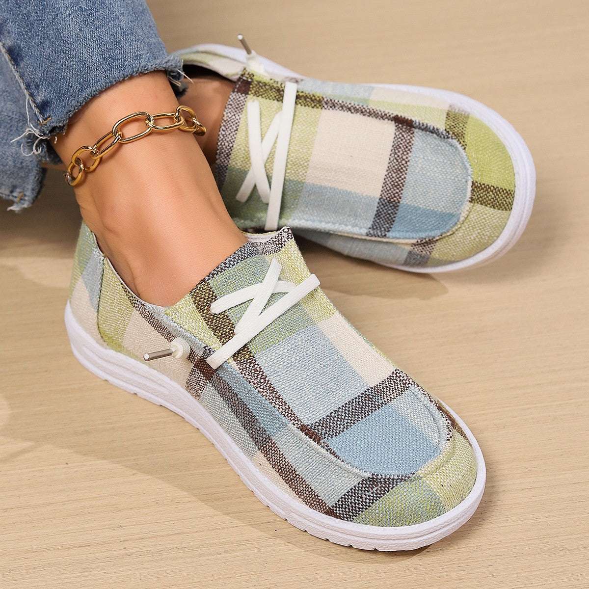 Plaid Round Toe Flat Slip-Ons