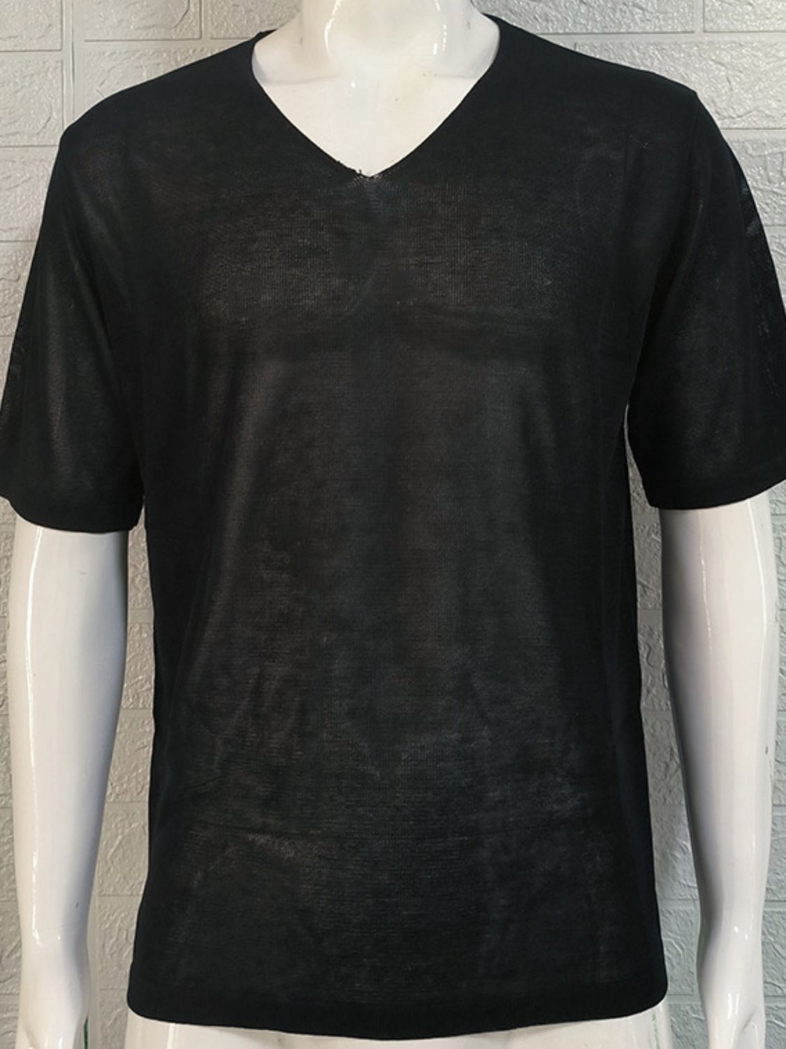 Men's V-Neck Short Sleeve Shirt