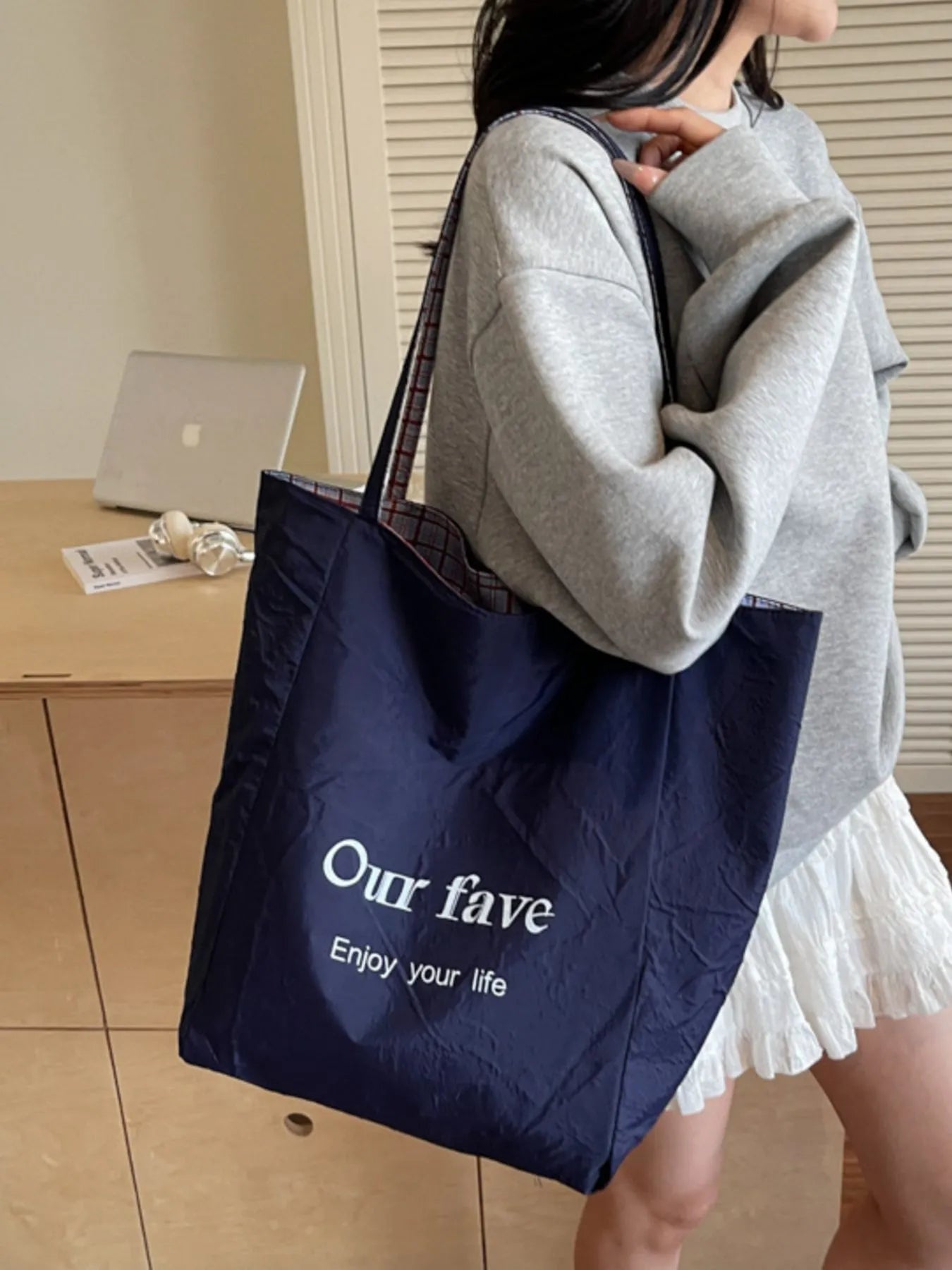 Plaid Pattern Tote Bag