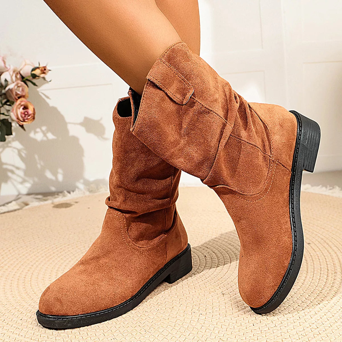 Round Toe Slouchy Boots