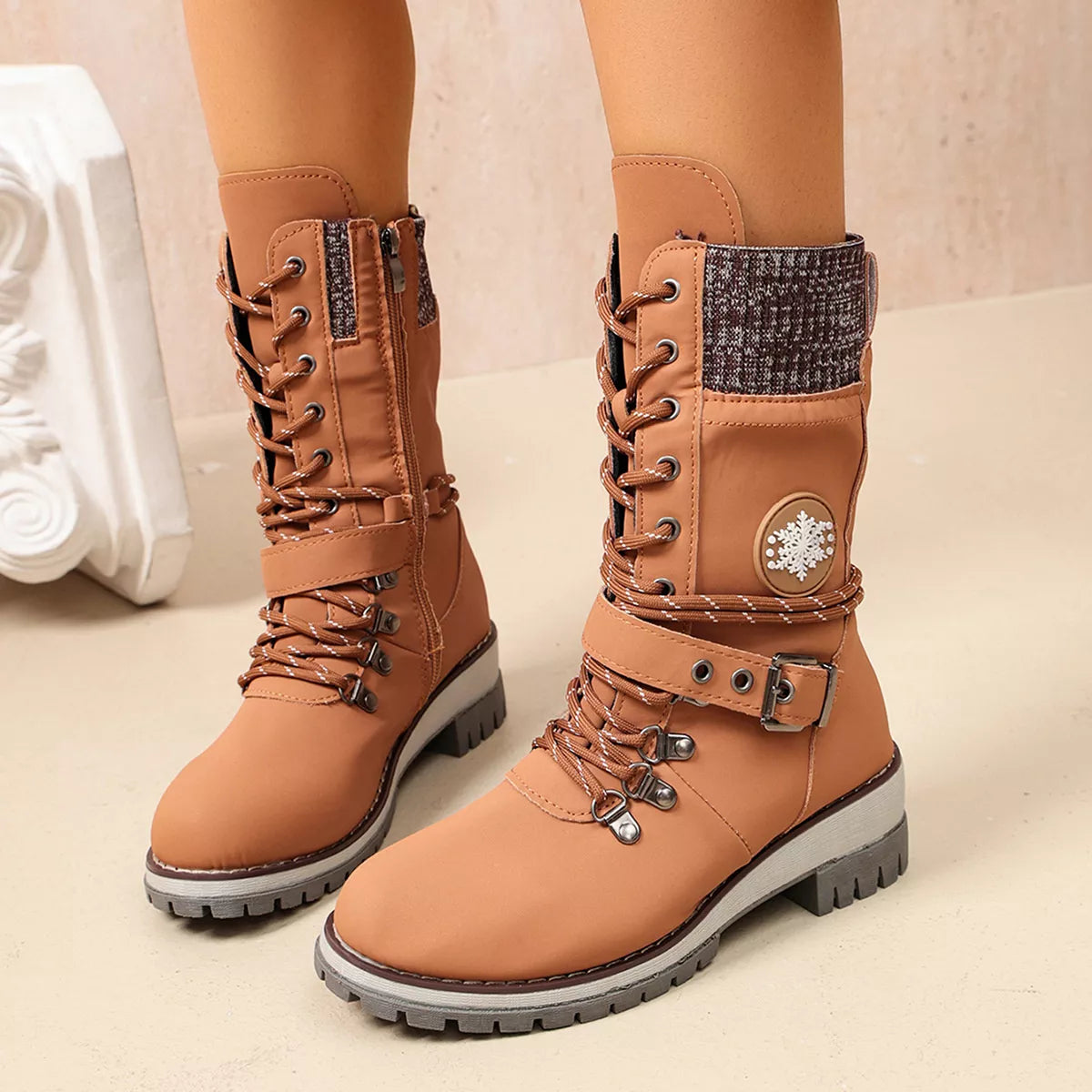 Round Toe Lace Up Boots
