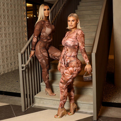 Round neck printed hip hugging pants set