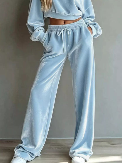 Plus Size Cropped Sweatshirt & Wide-Leg Pants Set