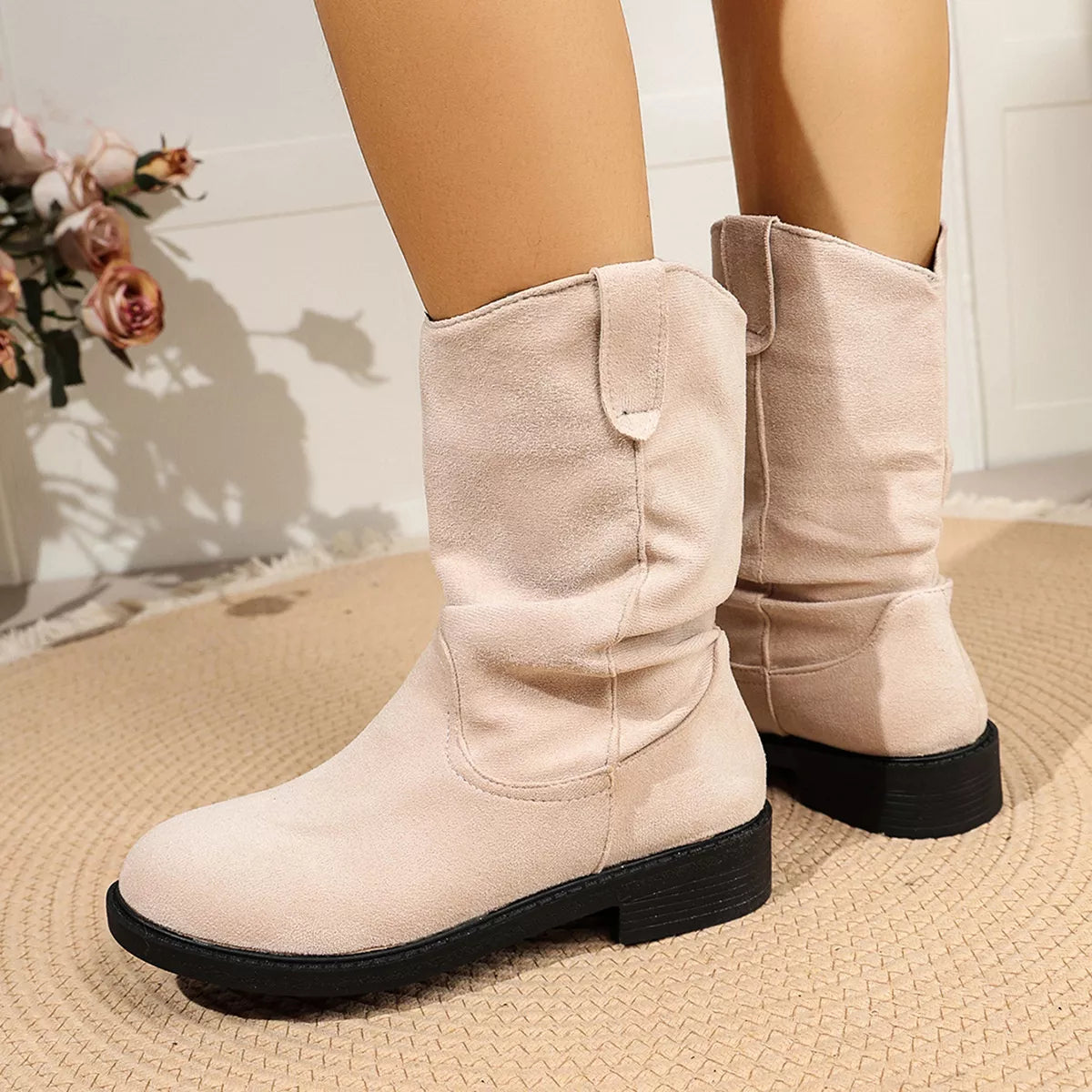 Round Toe Slouchy Boots