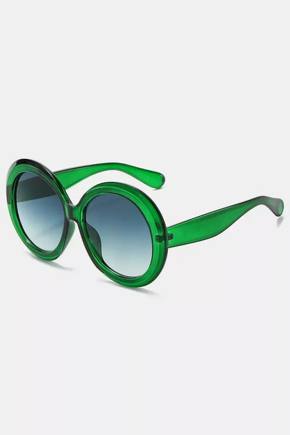Oversized round sunglasses in Style F