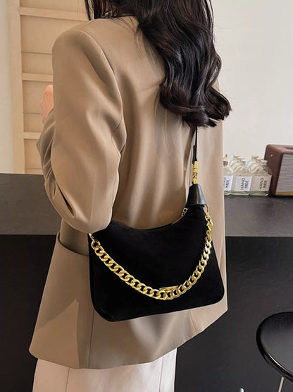 Chain Detail Crossbody Bag