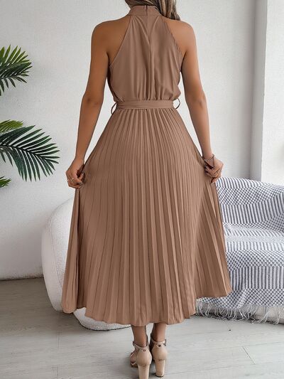 Tie Waist Pleated Dress
