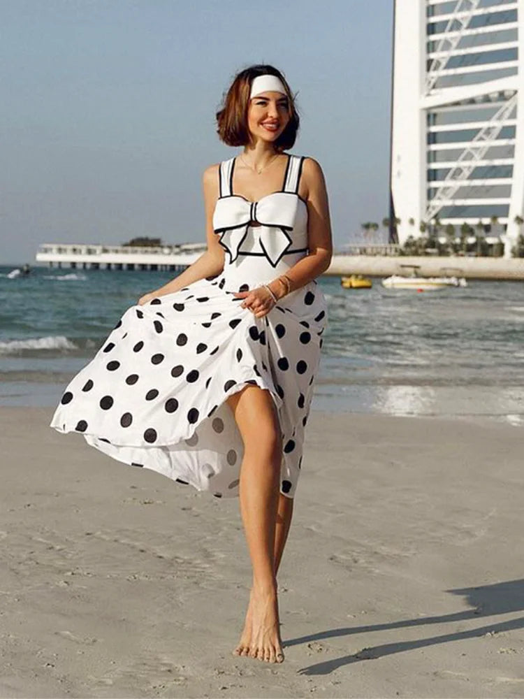 Vintage bow swimsuit, view 2