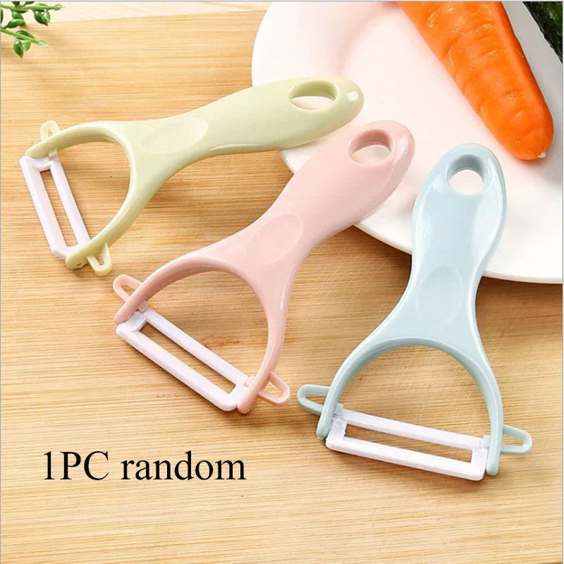 Multifunctional Peeling Knife