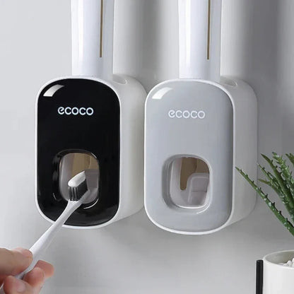 Toothpaste dispenser set, view 2