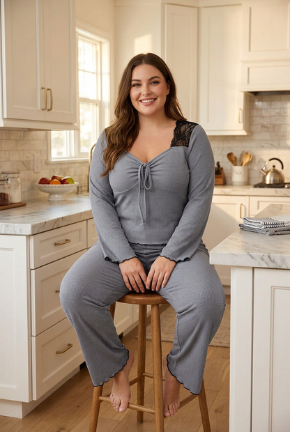 Lace sleeve lounge set in Grey, size XL