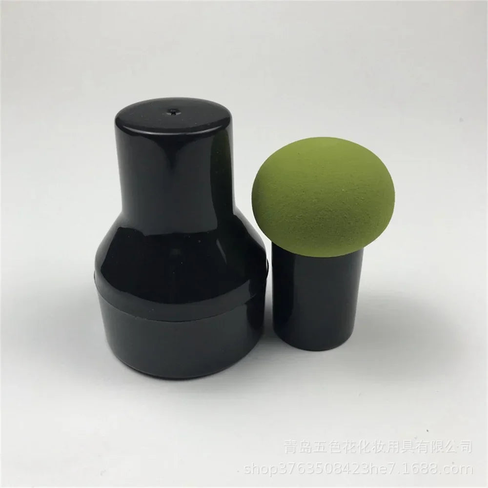 Mushroom head makeup sponge in handle color 5