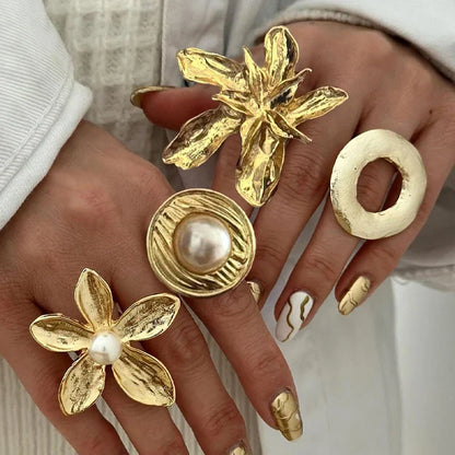 4 Pcs Exaggerated Gold Color Ring Set