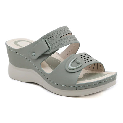 Peep toe wedge beach sandals in green