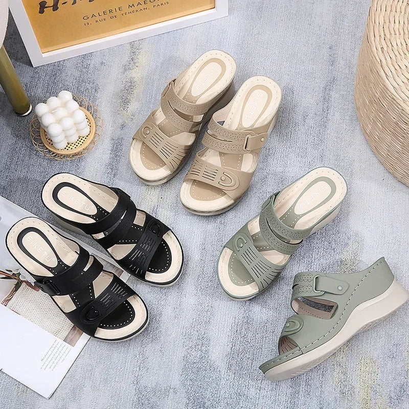 Retro Casual Beach Orthopedic Sandals