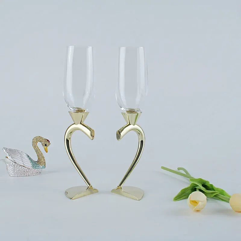 2pcs Heart-shaped Crystal Champagne Glasses Set