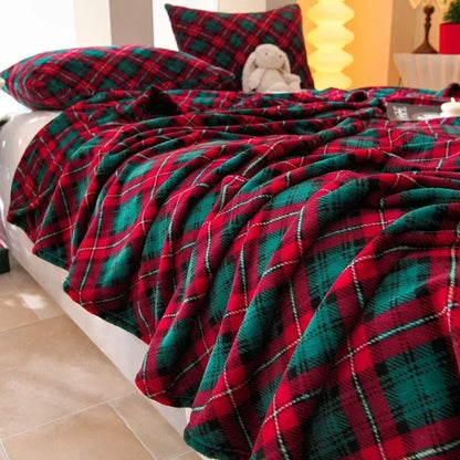 Holiday flannel blanket, view 7