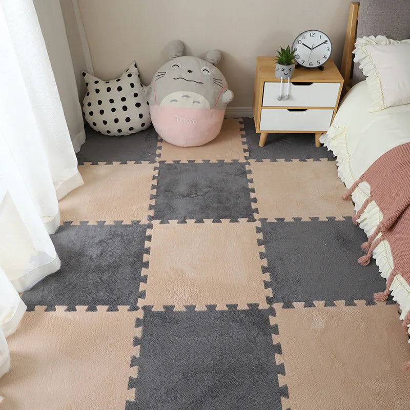 Plush foam play mat tiles in khaki and gray