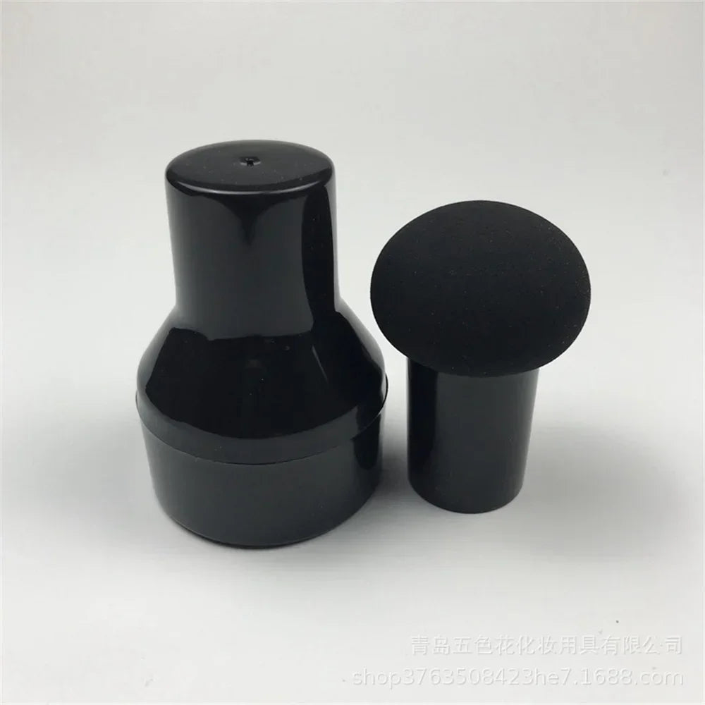 Mushroom head makeup sponge in handle color 4